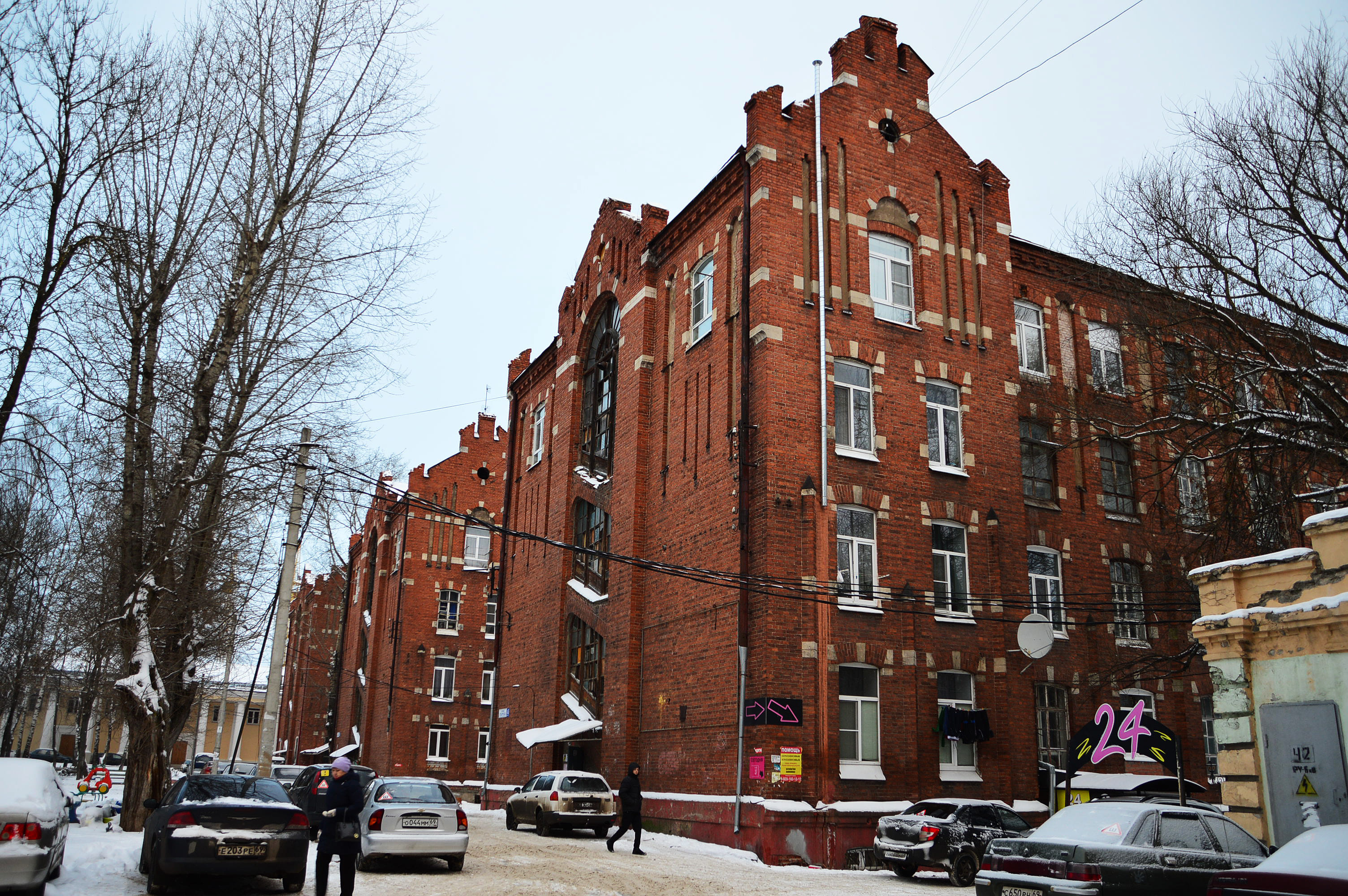 Казармы «Рождественской мануфактуры» П.В. Берга.